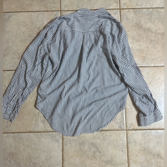 Tommy Hilfiger striped cuffed shirt small - Picture 4 of 5